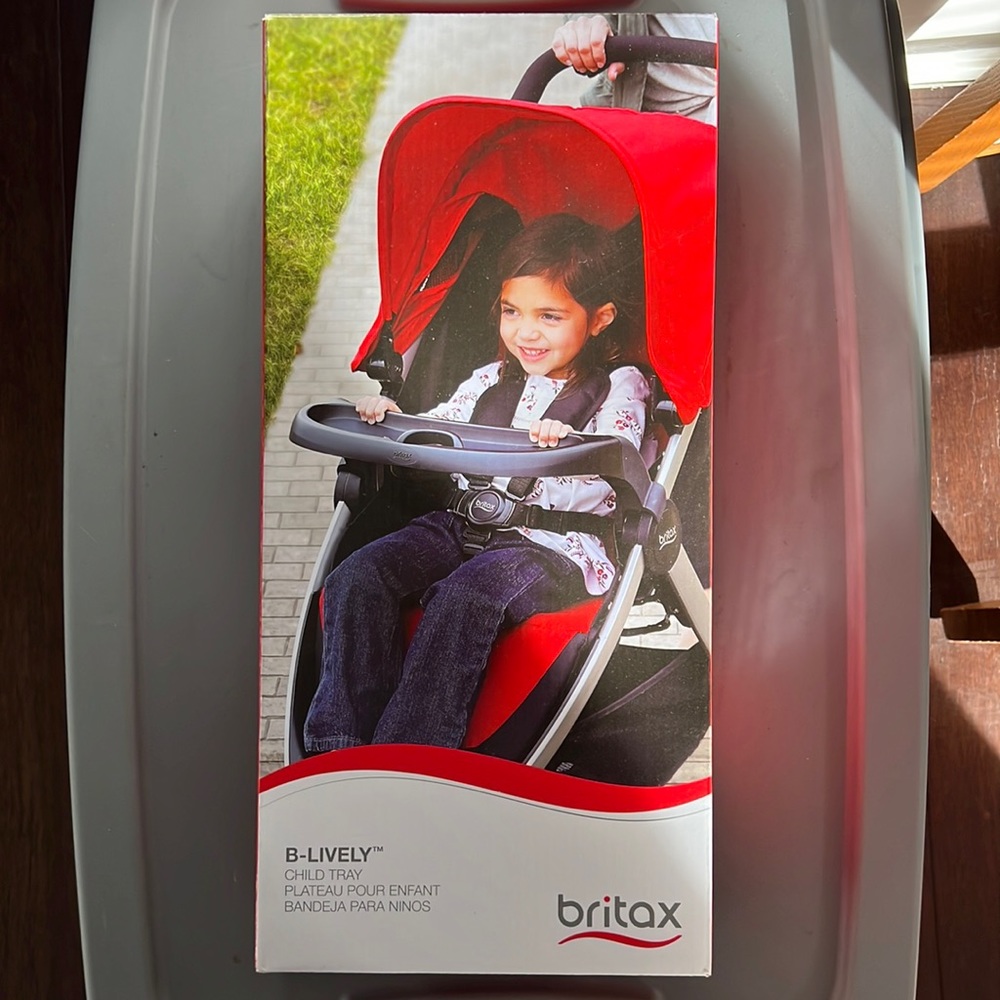 Brand new Britax B-lively stroller tray.